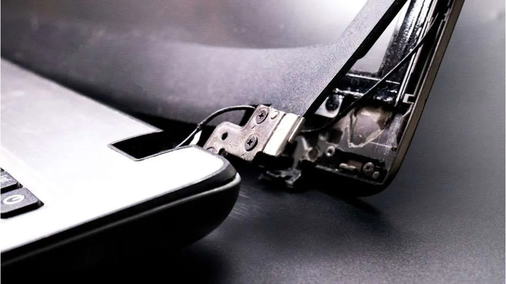 Sửa bản lề laptop tại Lê Chân, Hải Phòng